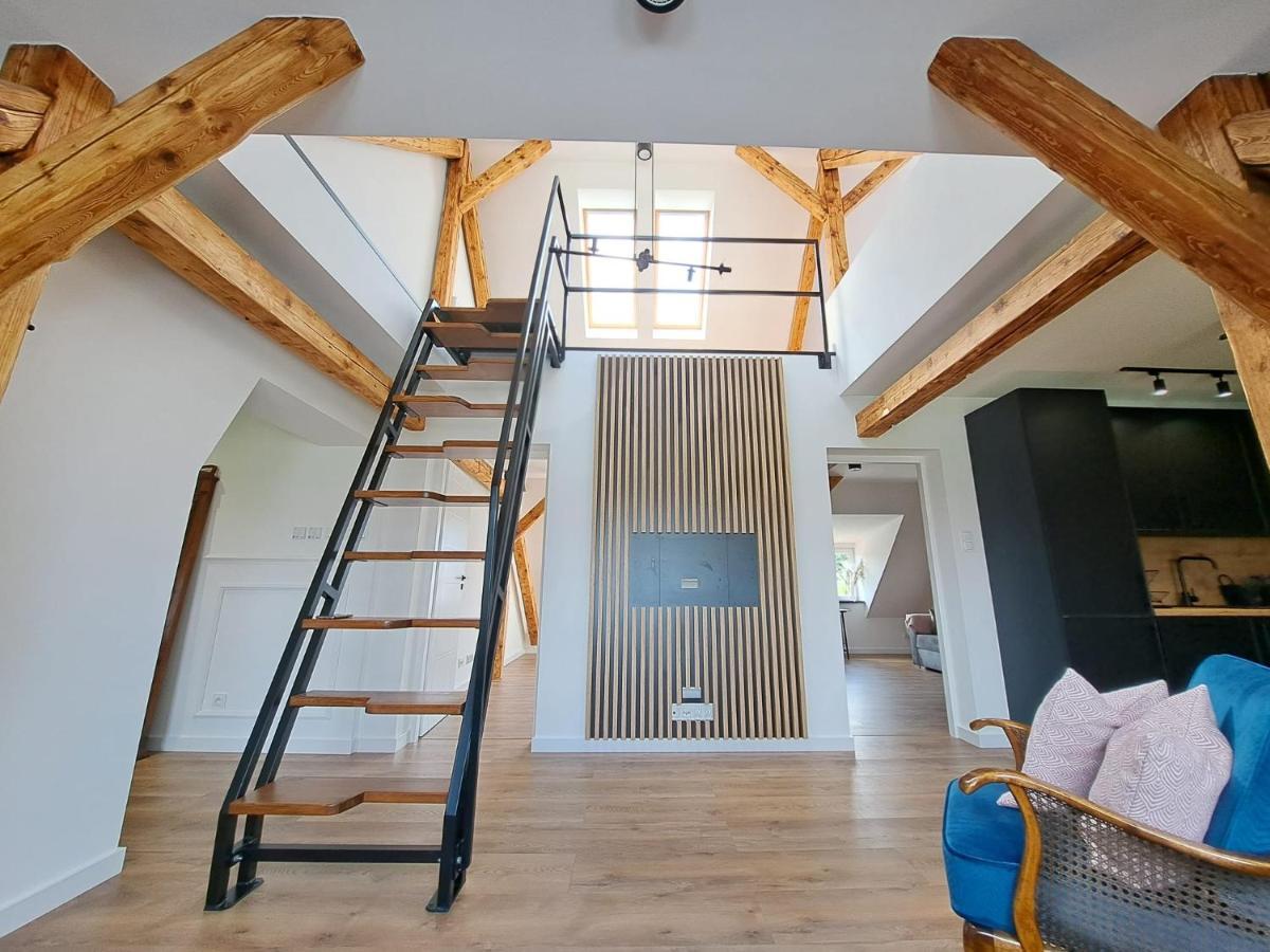 Piasta Street Apartment *
